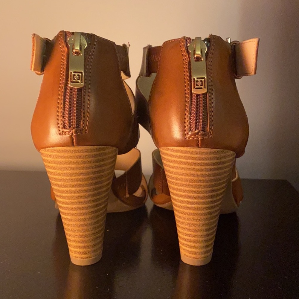 👡SANDAL HEELS👡 - Picture 3 of 7